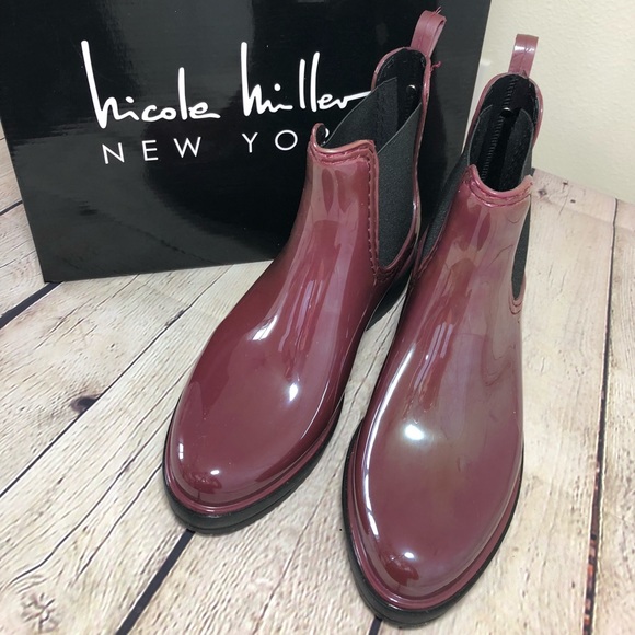 Nicole Miller Shoes - NWT Nicole Miller Maroon Frost Rain Booties
